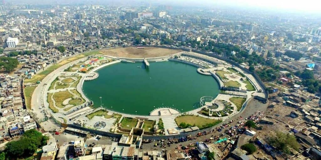Top 10 Richest Cities in India 