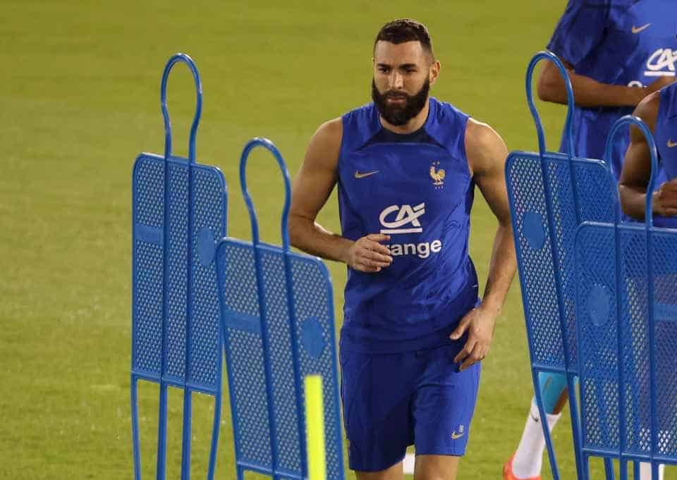 Karim Benzema hangs up his boots from International football