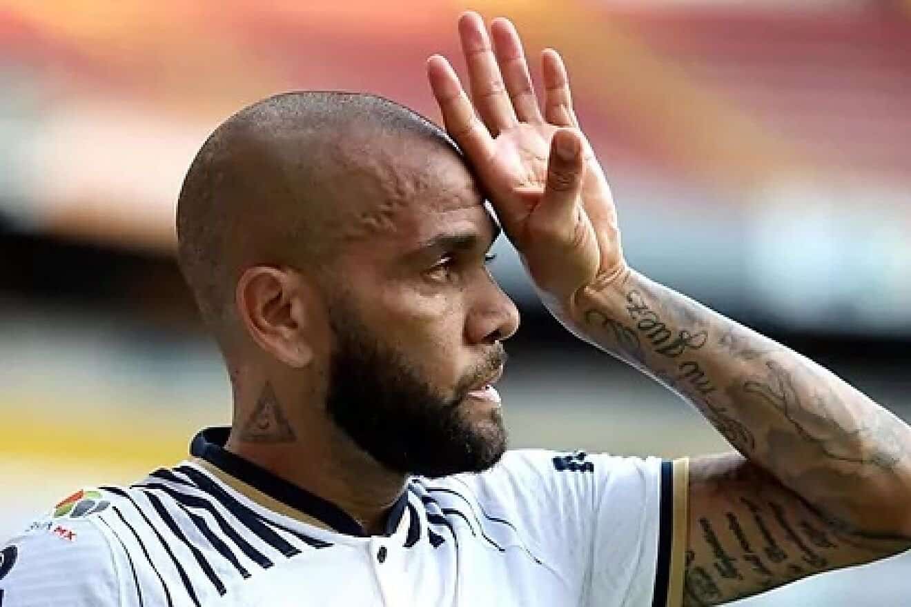 Dani Alves's multi-million dollar salary loss at the Pumas, revealed