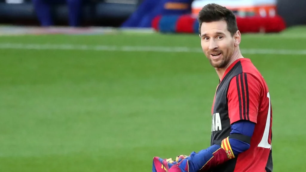 Messi in Newells Old Boys Shirt Image Credits Goal